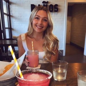 Meet your Posher, Sierra